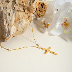 <span class=keywords><strong>Collar</strong></span> de Cruz de Oro delicado de J & D para mujer, colgante de diamantes de imitación de cristal blanco de acero inoxidable, joyería de fe elegante, regalo para ella - Product Image 4