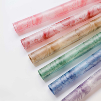 Stock direct usine disponible – Papier d'emballage floral translucide à finition mate pour anniversaire et remise de diplôme