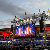 Kiralık LED Ekran P2.9 P3.91 Döküm Kabinli 500x500mm Müzik Festivali Turne Sahne Arka Planı için