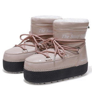 Stivali da Neve Invernali da Donna a Metà Polpaccio con Suola Spessa Stile Moon Boot Spaziali Impermeabili in PU e Rete Antiscivolo Caldi Invernali Design Genitore-Figlio - Product Image 2