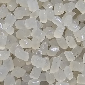Gránulos de Polietileno de Baja Densidad (LLDPE) de Alta Demanda, Grado de Película Soplada, Acabado Liso, Pellets Reciclados de Tamaño Pequeño para Producción - Product Image 4