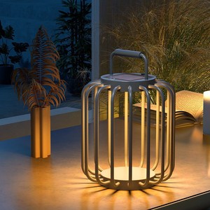 Lámpara Solar para Exteriores, Lámpara LED Portátil para Jardín, Decoración Impermeable para Patio, Estilo Moderno y Minimalista - Product Image 4