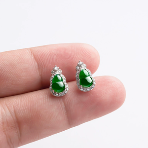 S925 <b>silver</b> set with natural A-grade jadeite lotus-shaped green ice-quality jadeite earrings for ladies - Product Image 3