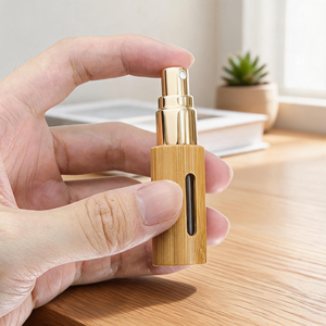 Bottiglia per Profumo in Bambù con Fondo Spesso e Stampa Serigrafica, Stile alla Moda, Tappo in Legno, per Feste, Viaggi e Regali - Product Image 6
