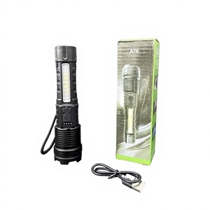 Torcia Portatile Super Luminosa 1200 Lumen con Zoom, Batteria Ricaricabile, Raggio di 260m, Impermeabile IP44, Multifunzione per Campeggio - Product Image 1