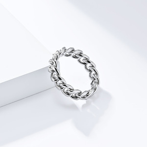 yunnique minimalist style, Cuban <b>chain</b> <b>titanium</b> steel ring, elegant and high-end design, fashionable jewelry. - Product Image 3
