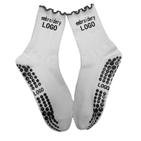 Chaussettes colorées de yoga Crew de haute qualité pour femmes avec broderie Sports Scrunch Sublimation Ruffle Pilates Chaussettes Low quantité minimale de commande