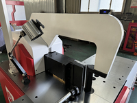 Machine de pliage de barres CNC entièrement automatique avec contrôle servo complet
