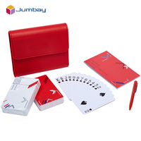 Cartes à jouer à double jeu avec couleur et logo personnalisés pour les joueurs jeu de cartes avec porte-cartes à jouer en cuir