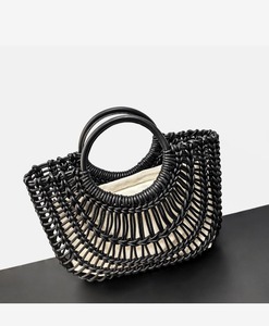 Nouveau sac fourre-tout polyvalent en paille tressée avec couche supérieure en cuir de vachette ajouré, sac à main d'été pour la plage et les vacances, sac à bandoulière décontracté style bohème chic - Product Image 1