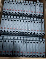 Terminal de fusible prêt à être expédié TB 4-HESILED 24 I