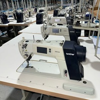 Machine à coudre plate Brother 7300A d'occasion, fabriquée au Japon, avec moteur, pour usage domestique, idéale pour la confection de vêtements, le tricot, le tissage et la couture.