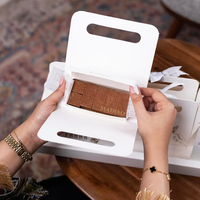 Emballage de dattes à emporter de qualité alimentaire boîte de bonbons de luxe ramadan eid desserts sucrés boîte de papier de gâteau poignée diviseur boîte de présentation de biscuits