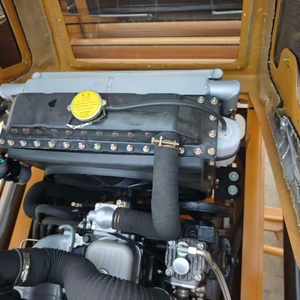 Retroexcavadora Usada Original Caterpillar CAT 420D de 7 Toneladas, 4x4, Pocas Horas, Buen Estado, Maquinaria TLB para Movimiento de Tierras en Carreteras y Granjas - Product Image 4