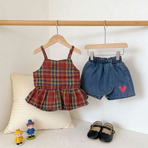 Completo estivo 2026 per bambine: Top scozzese senza spalline in stile coreano e <span class=keywords><strong>pantaloncini</strong></span> in denim - Product Image 5