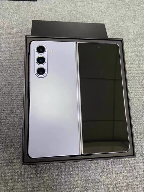 Original Unlock A+ 90% New Smart Used Mobile Phone For Samusng Z Fold 5 Folding