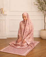 Ensemble de robe de prière musulmane rose à fleurs personnalisée avec tapis de prière assorti, abaya khimar une pièce pour femmes musulmanes pour le Ramadan