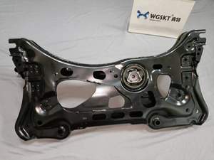 Sous-châssis avant Golf VII 5Q0199315R Porte-moteur - Product Image 3