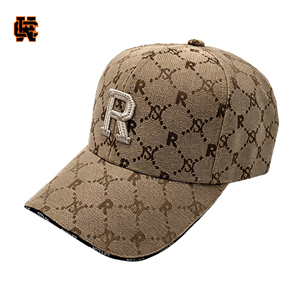 Casquette de baseball <span class=keywords><strong>en</strong></span> <span class=keywords><strong>satin</strong></span> à 6 panneaux avec logo personnalisé, broderie 3D <span class=keywords><strong>en</strong></span> relief, perles, esthétique de luxe, casquette de papa, impression intégrale, casquette vintage - Product Image 1