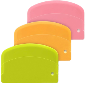 Raspador de Masa para Repostería, Cortador de Masa de Plástico Seguro, Raspador de Plástico Flexible, Raspador de Banco Práctico, Raspador Multiusos para Alimentos - Product Image 1