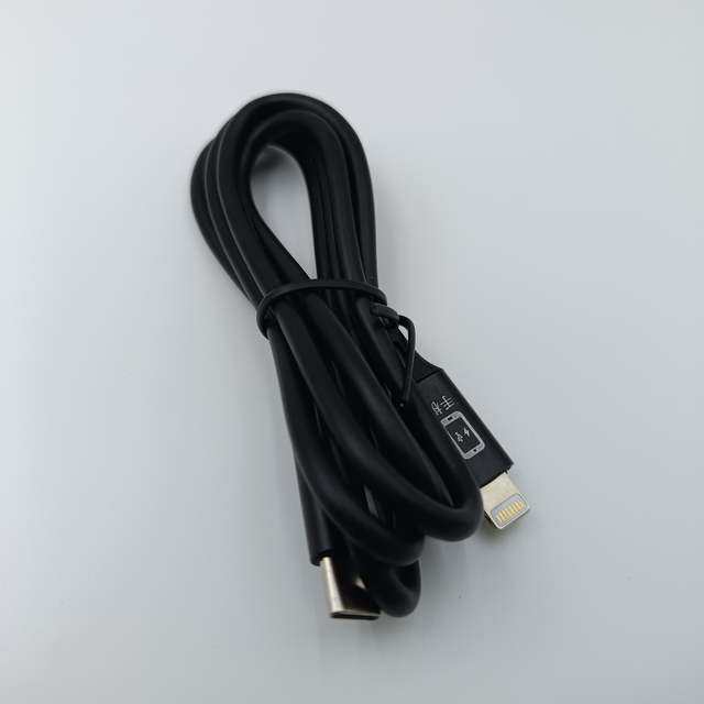 XPB High Quality Lightning to Type-C Mobile Phone Adapter Cable Live Streaming Sound Card Cable
