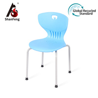 Chaise d'école ergonomique, chaise d'écolier durable en plastique, siège d'élève moulé par injection PP, chaise de classe avec structure métallique