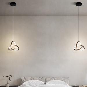 Nouvelle lampe suspendue moderne minimaliste en aluminium noir pour chambre à coucher, petite lampe de <span class=keywords><strong>chevet</strong></span>, luxe haut de gamme, élégante, nordique, double usage, à ventouse - Product Image 4