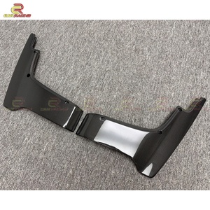 ชุดแต่งมุมกันชนหลังคาร์บอนไฟเบอร์แบบเปียก รุ่น V Style สำหรับ Nissan GTR R35 ปี 2017-2020 สีดำเงา ชิ้นส่วนดิฟฟิวเซอร์มุมรถ - Product Image 3