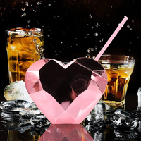 Gobelet en plastique à paroi simple en forme de cœur, électroplaqué, avec paille, pour la Saint-Valentin, vente en gros