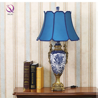 Lampe en céramique européenne vintage maison salon chambre lampe de table de chevet pour mettre une maison luxueuse accessoires d'intérieur