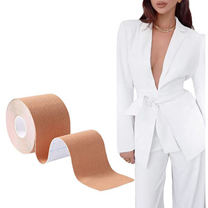Nastro adesivo riutilizzabile del capezzolo delle coperture del capezzolo del nastro del <span class=keywords><strong>seno</strong></span> del Silicone di sollevamento invisibile del <span class=keywords><strong>seno</strong></span> w <span class=keywords><strong>per</strong></span> la tazza di A-G dei grandi seni - Product Image 1