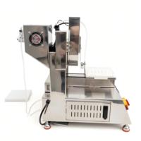Machine de remplissage de haute précision pour sérums de soin du visage, liquides oraux, gouttes pour les yeux, huiles d'aromathérapie et solutions chimiques tampon