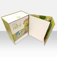 Boîte rigide en forme de livre pour la maternelle, finition stratifiée, conception multicouche, solution de rangement éducative, papier couché quadricolore