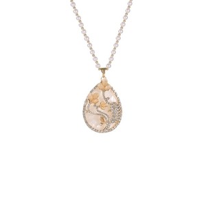 Guohaoshipin Pearl Flower Pendant Necklace AAA Grade U Shape Everyday Wear - Product Image 3