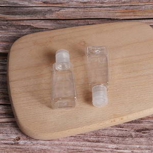 Mini bouteilles transparentes 30ml 1oz bouteille trapézoïdale à rabat logo personnalisé bouteille en plastique de gel liquide pour soins de la peau sérum lotion shampooing - Product Image 3