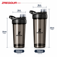 Bouteille shaker à protéines en PP de 500 ml et 700 ml avec boule mélangeuse, gobelet shaker en plastique, bouteille d'eau pour la gym, le sport, l'entraînement, la remise en forme, logo personnalisé