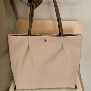 Hot Selling Waterproof Large Capacity <b>Tote</b> Bag Comfortable Durable <b>Nylon</b> Shoulder Lady Mommy Bag - Product Image 2