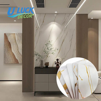 Panneau mural en feuille de marbre PVC ignifuge, anti-fumée, imperméable et isolant thermiquement pour la décoration murale de la maison