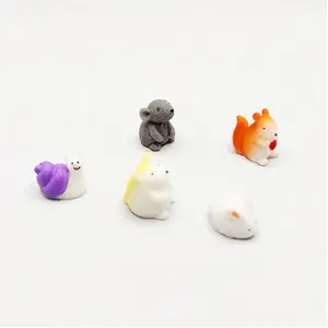 yiwu wintop craft cute cartoon 3d miniature forest farm animal decoration resin cabochon