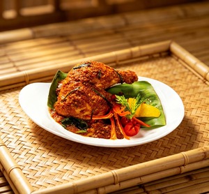 BAWANG <strong>Rendang</strong> Curry <strong>Paste</strong> 200g Halal Spiced Coconut Slow-Cooked Curry Sauce Ready to Cook Pouch Malaysia 18 Months Shelf Life - Product Image 1