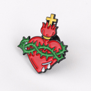 Broche de solapa de aleación esmaltada de moda con diseño de cruz católica cristiana, Sagrado Corazón, <span class=keywords><strong>Biblia</strong></span>, Espíritu Santo y paloma - Product Image 6