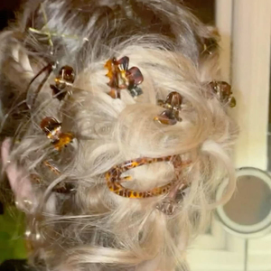 Meilleures ventes : Petites épingles à cheveux élégantes pour femmes, style simple et raffiné, avec options de vente en gros multiples, bijoux de mode en gros - Product Image 2