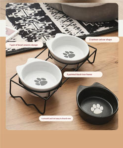 Nuovo Design produttore di articoli per <span class=keywords><strong>animali</strong></span> domestici ciotola per <span class=keywords><strong>animali</strong></span> domestici proteggere la colonna vertebrale simpatico impronta di gatto in ceramica cibo per gatti doppia ciotola prodotti per <span class=keywords><strong>negozio</strong></span> di <span class=keywords><strong>animali</strong></span> - Product Image 5