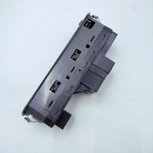 Interruptor Regulador de Ventanas ESAEVER 3799065D10T01 37990-65D10-T01 para Suzuki <span class=keywords><strong>Grand</strong></span> <span class=keywords><strong>Vitara</strong></span> XL7 99-06 - Product Image 2
