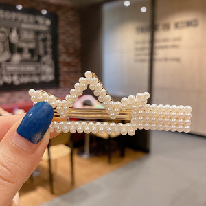 Pinza para el pelo de mujer con perlas laterales, hecha a mano, de aleación, dulce y bonita, con perlas y diamantes de imitación - Product Image 5