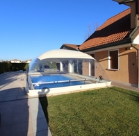 Enceinte de piscine gonflable transparente pliable en PVC avec couverture