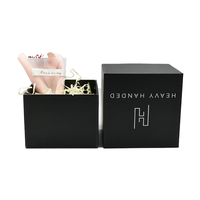 Dossiers de luxe personnalisés avec couvercle et base, finition mate, revêtement UV, paillettes, logo personnalisé CMYK, gaufrage et dorure pour produits de soin et montres