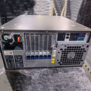 Offre Spéciale Serveur Tour Dell T440 Workstation PowerEdge Xeon Silver 4110 32 Go RAM 1 To SSD 4,0 GHz - Product Image 2