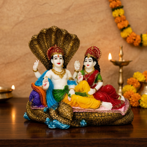 Statue en résine du Dieu Shiva et de la Déesse Parvati assis sur la couronne de Nag, figurine religieuse sculptée à la main pour la décoration de la maison/du temple - Product Image 1
