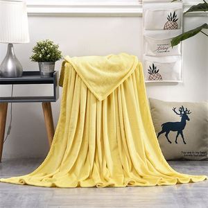 Manta de Franela Tejida Estampada Ecológica de Lujo para Comodidad en Todas las Estaciones - Product Image 5